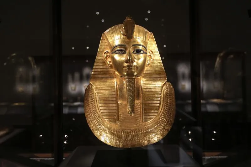 Dynastie faraonów: odkryj tajemnice władców starożytnego Egiptu i ich wpływ na historię ludzkości