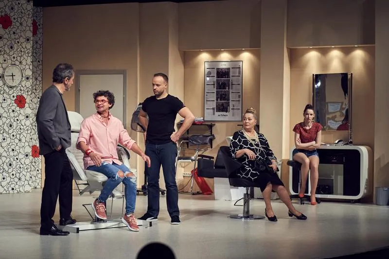 Odkryj emocje i tajemnice szalonych nożyczek – niezwykły spektakl, który zaskakuje