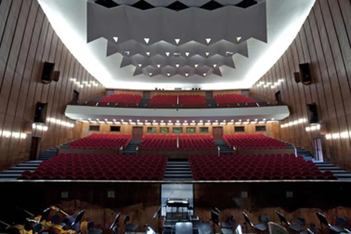 Kontakt z administracją