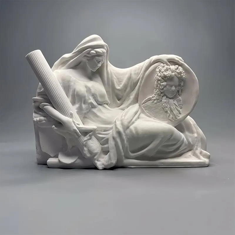 Rzeźby gipsowe do domu i ogrodu