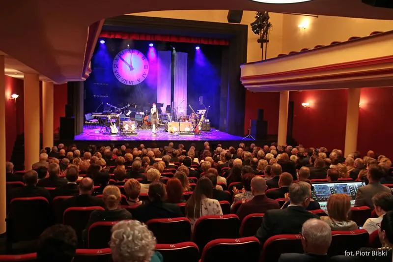 Spektakle teatralne i koncerty