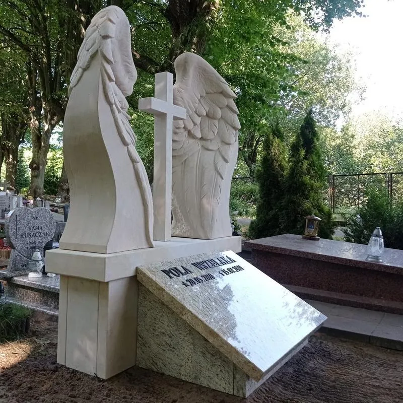 Symbolika i historia rzeźb z piaskowca