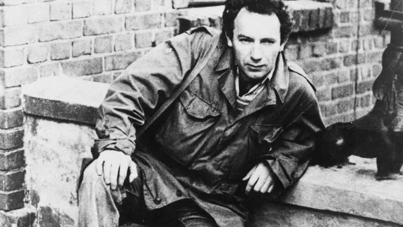 Symbolika teatru w poezji Stachury